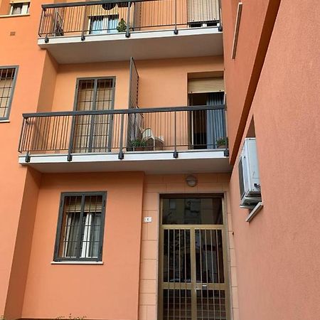 Comfortable Room Suitable 1-2 Pax Bologna Eksteriør billede